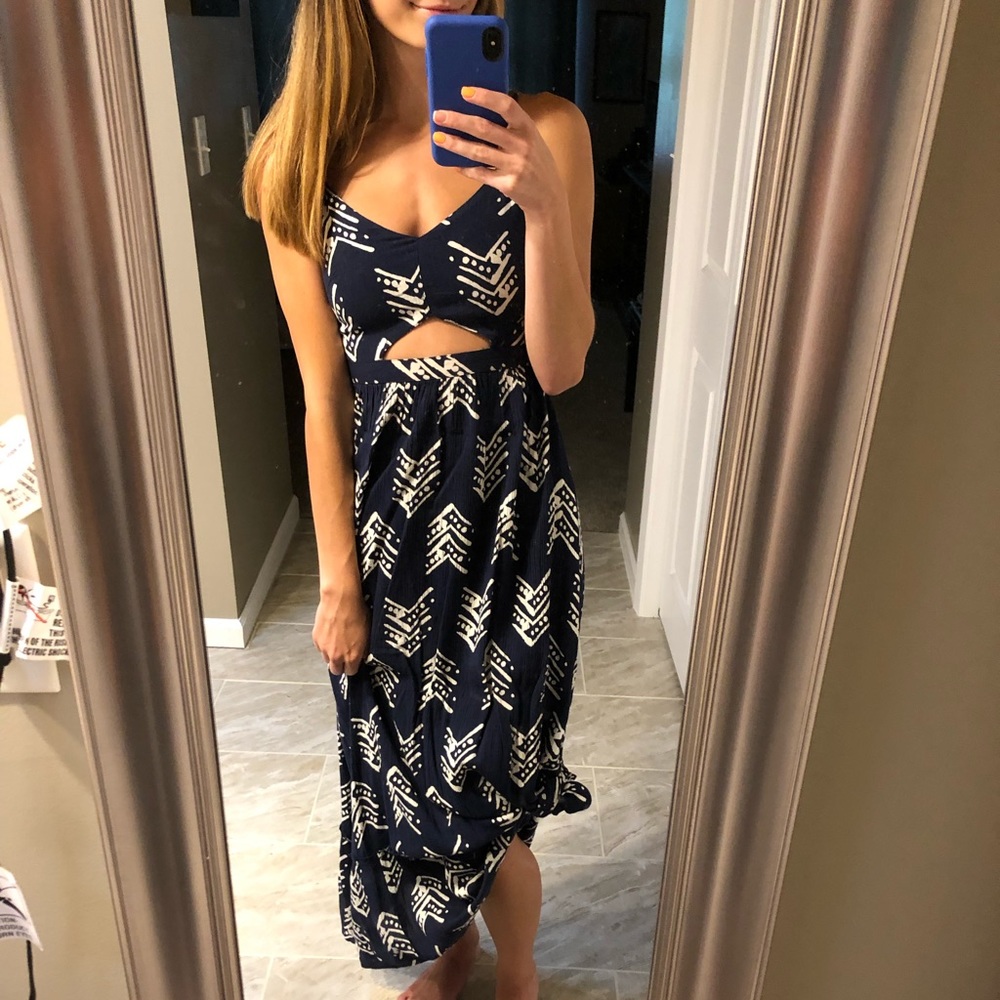 Aerie cut out maxi dress